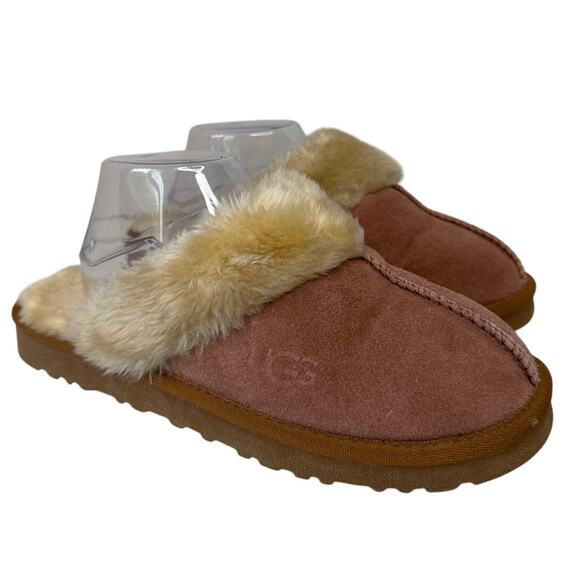 UGG Slip on slide Slippers fur lined and shearling cuff size 9 - Picture 1 of 11